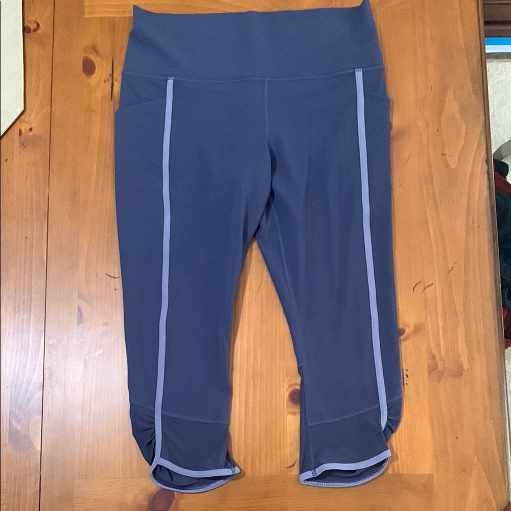 Athleta Women's Salutation Stash Pocket II Capris